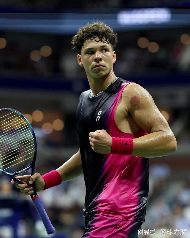 的标志性时 的标志性时